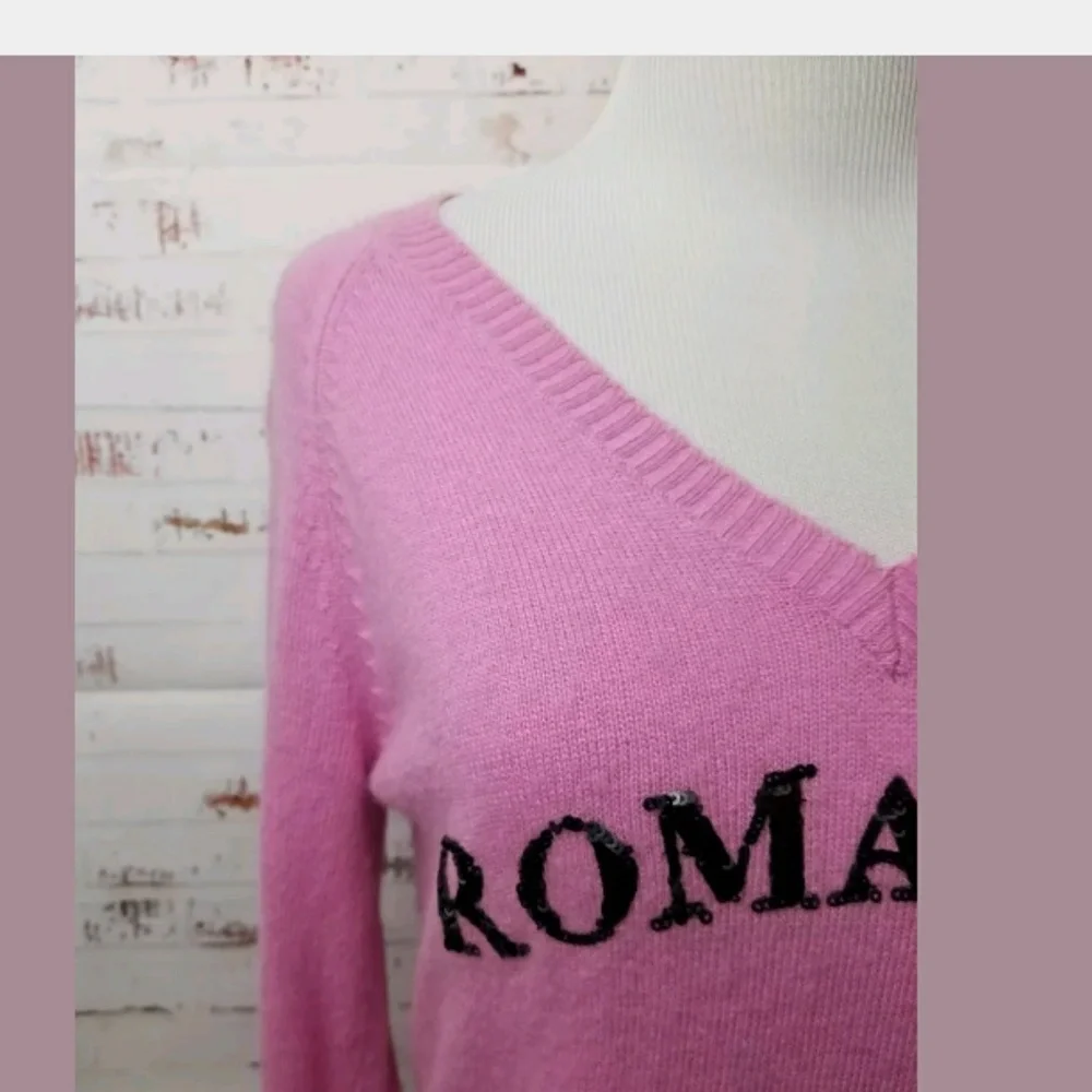Wildfox Pink V-Neck Sweater - Picture 4 of 8